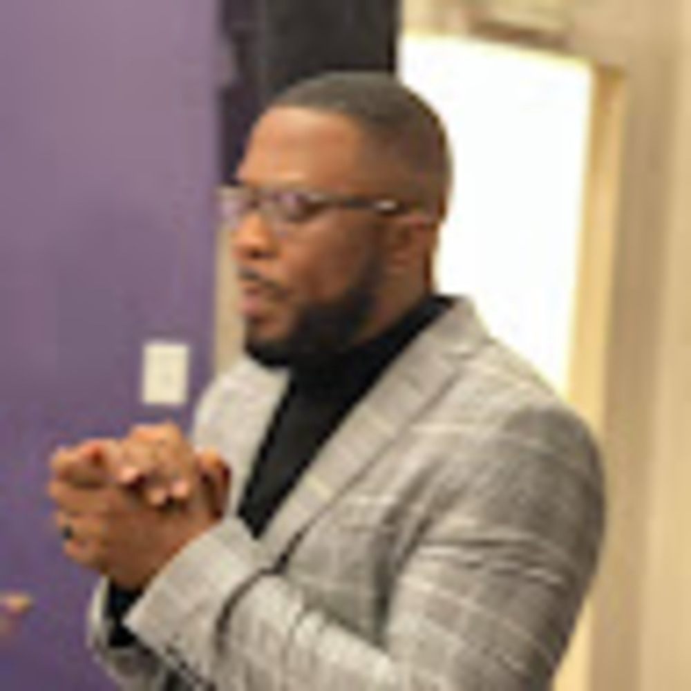 Meet your Posher, Christopher